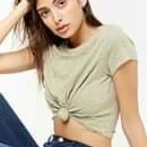 Olive crop tie tee NWT